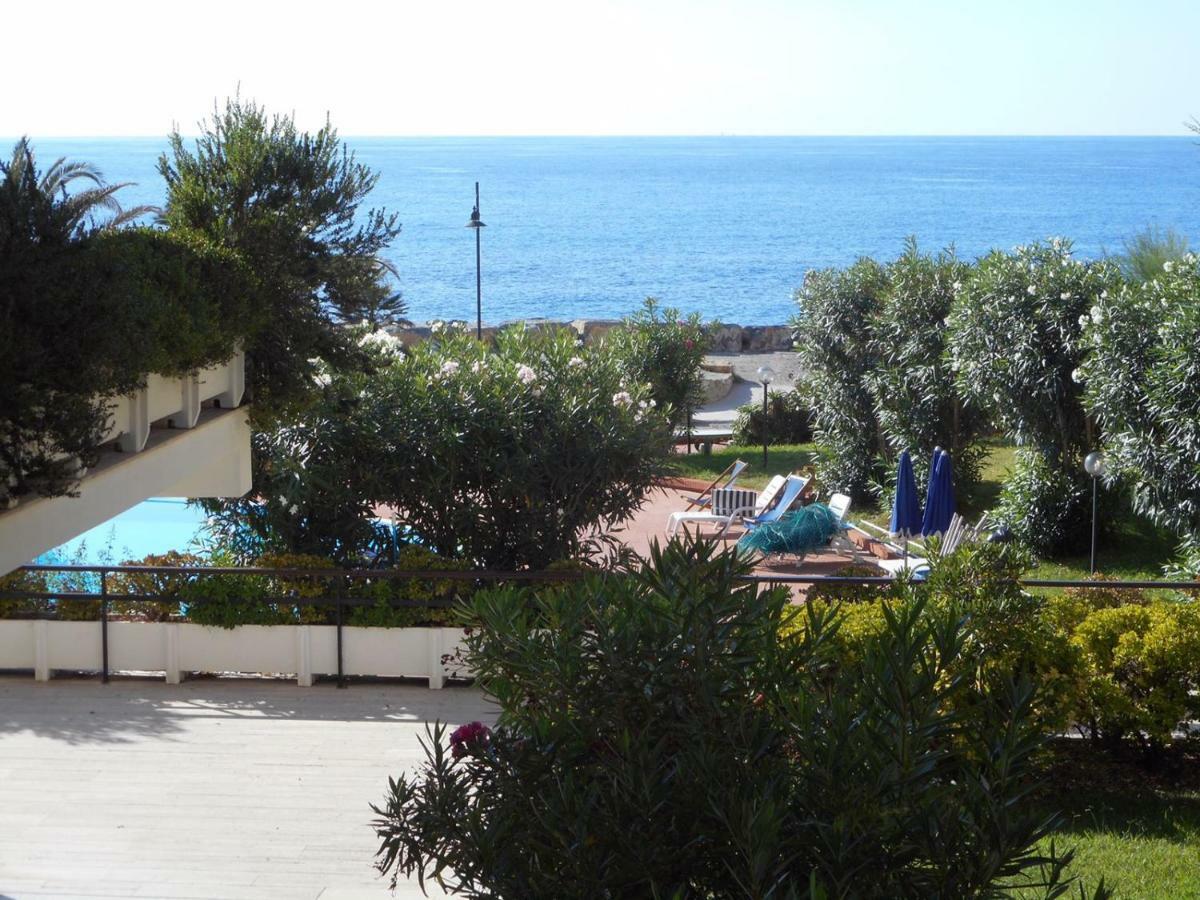 San Lorenzo Grande San Lorenzo al Mare Exterior photo